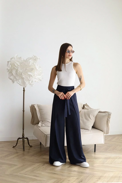 Isolde™ | Wide-Crop Trousers