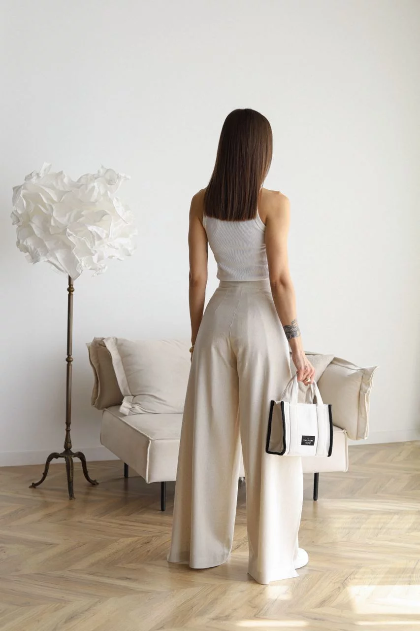 Isolde™ | Wide-Crop Trousers
